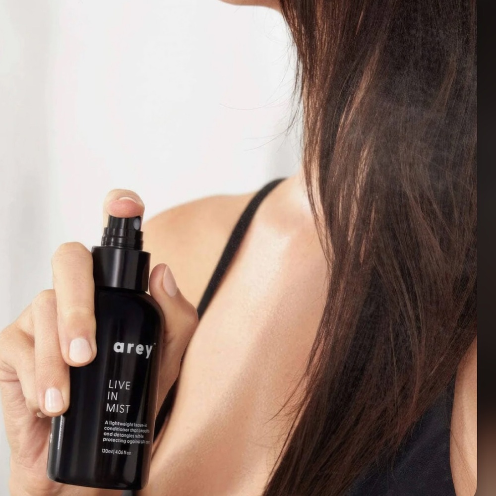 NEW Arey Live In Mist Leave-In Conditioner